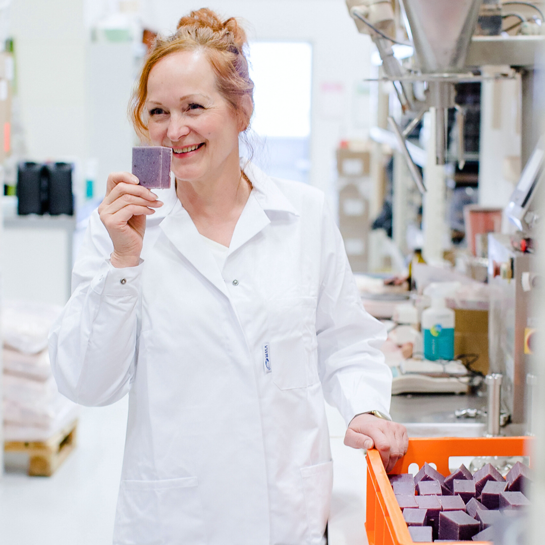 Flow Cosmetics on alunperin Hyvinkäältä kotoisin oleva luonnonkosmetiikkayritys.